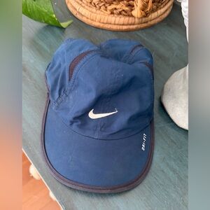 Nike Dri-FIT featherlight unstructured running cap in blue